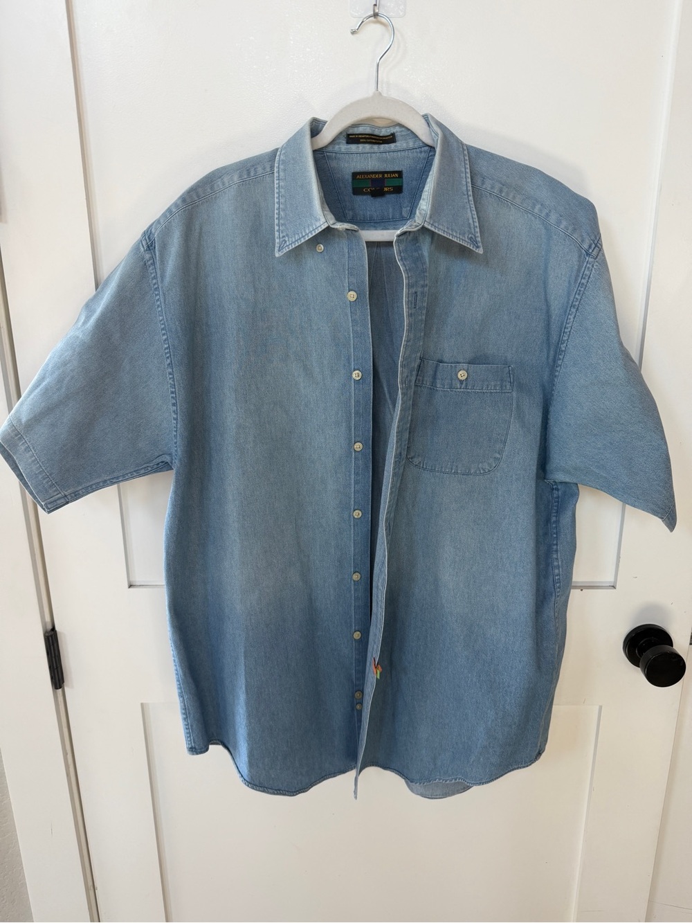 Vintage Short-Sleeve Denim Shirt - Classic Casual Colours by Alexander Julian XL